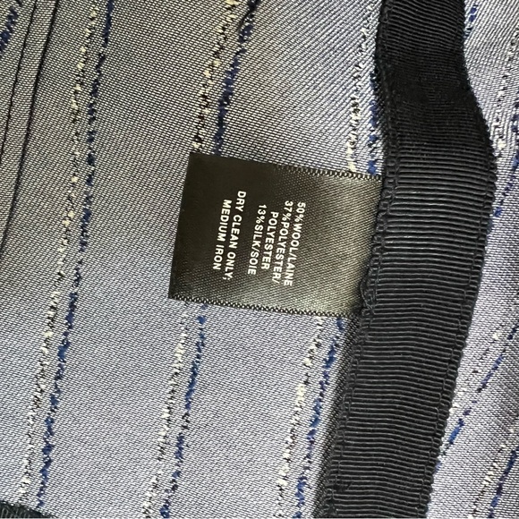 Lafayette 148 Wool Silk Blend Jacket Black Navy Striped Est Size 6 Small - Picture 5 of 6